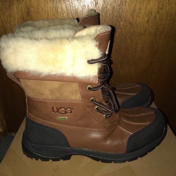 Ugg k butte boots - Picture 2 of 8